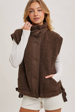 Load image into Gallery viewer, Coco Sherpa Vest
