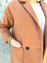 Load image into Gallery viewer, Timeless Camel Coat
