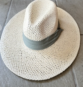 Nina Ivory Sun Hat