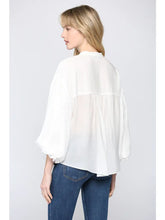 Load image into Gallery viewer, White Puff Sleeve Blouse
