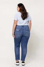 Load image into Gallery viewer, Rivers Curvy Mom Jeans
