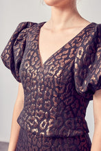 Load image into Gallery viewer, Leopard Print Puff Sleeve Top
