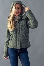 Load image into Gallery viewer, everly evergreen quilted fleece jacket
