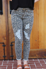 Load image into Gallery viewer, Leopard Pants
