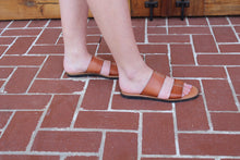 Load image into Gallery viewer, Leslie Camel Sandal
